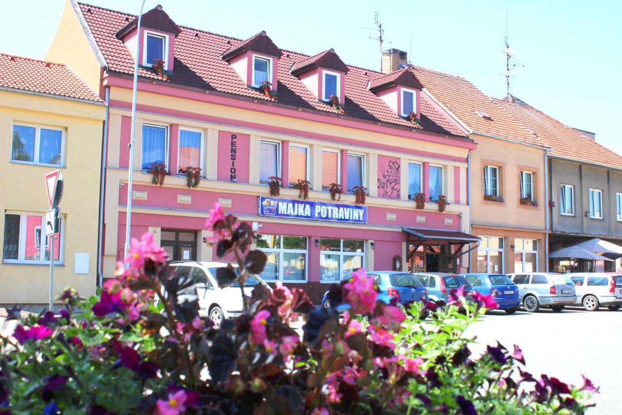 Pension Bernartice Exterior photo